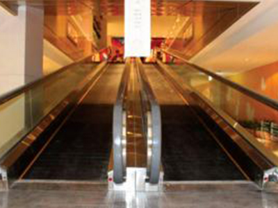 �Զ����е�